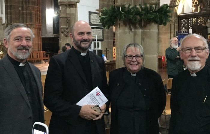 Rev T Robin Martin